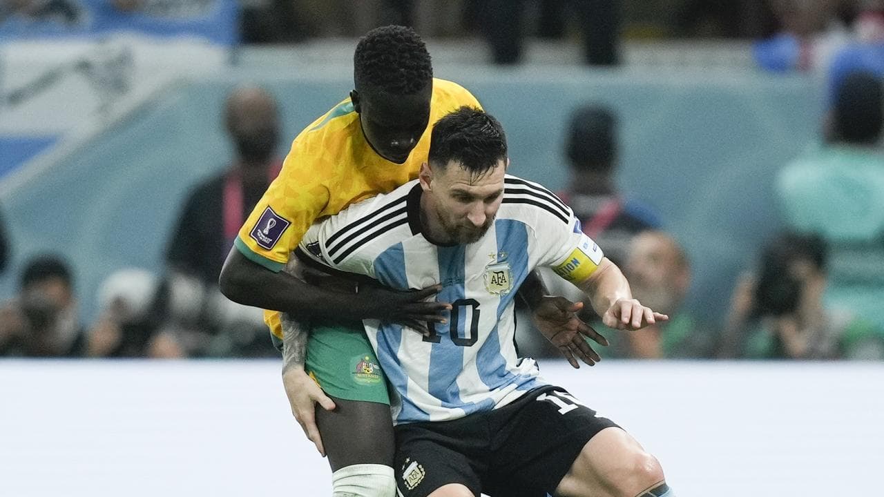 Garang Kuol, Lionel Messi