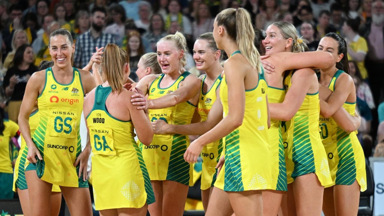 Jo Watson and the Diamonds celebrate after beating NZ