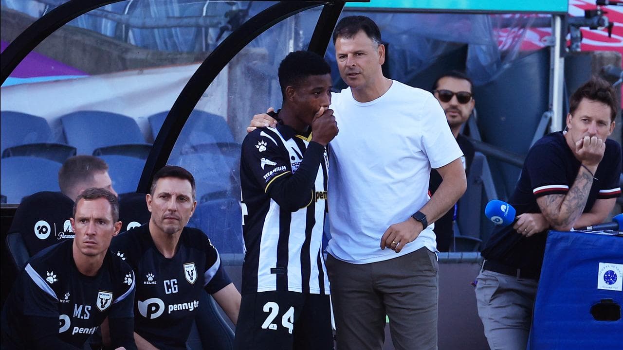 Charles M'Mombwa (left) with Macarthur coach Mile Sterjovski.