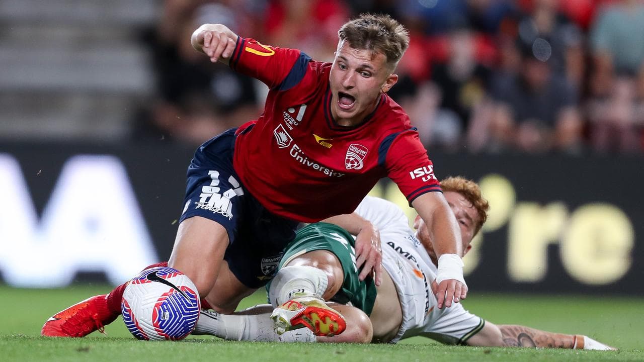 Luka Jovanovic is fouled.