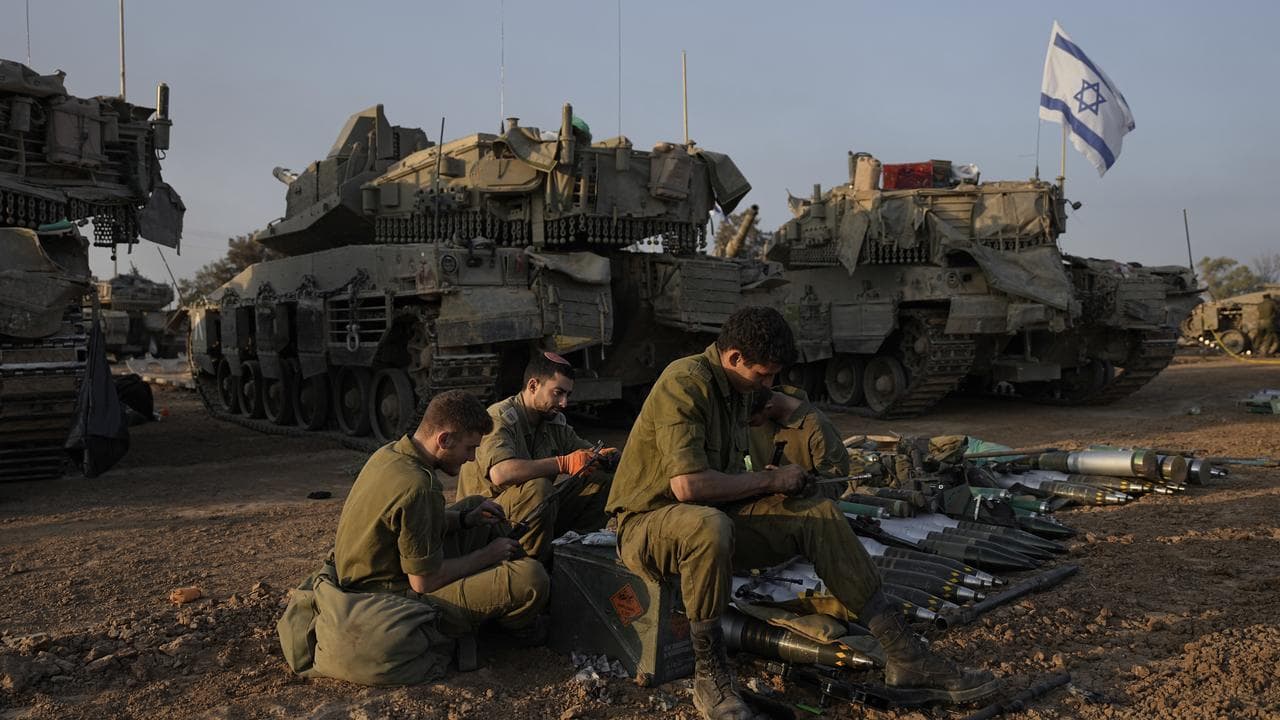 Israeli troops