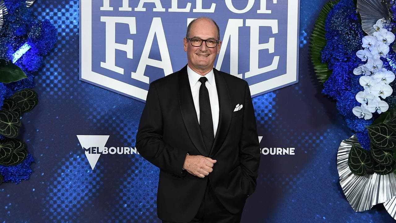 Breakfast TV presenter and finance guru David Koch gets an honour.