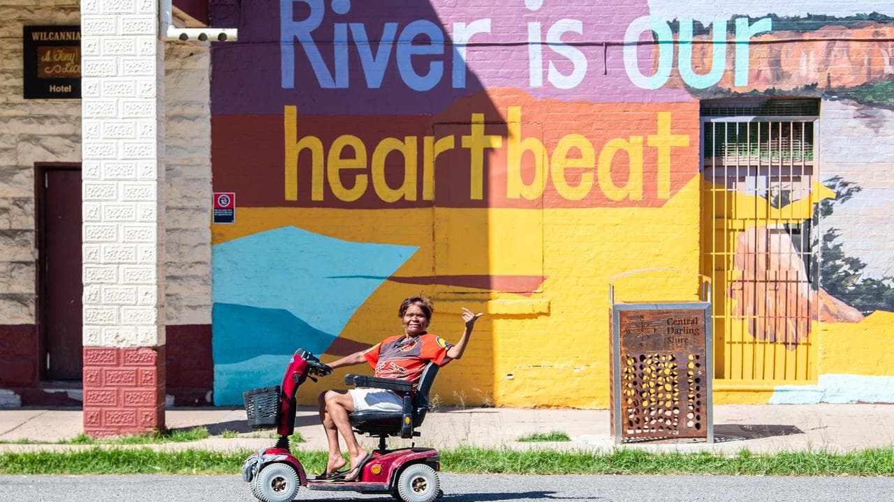 The main sgtreet of Wilcannia in northwest NSW.