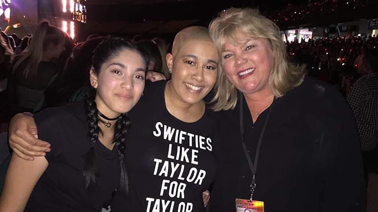 MUSIC TAYLOR SWIFT FANS