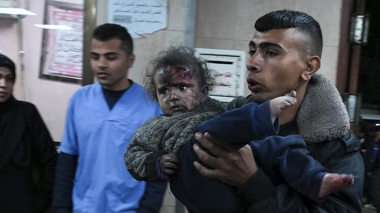 Wounded people in Al Aqsa hospital in Deir al-Balah