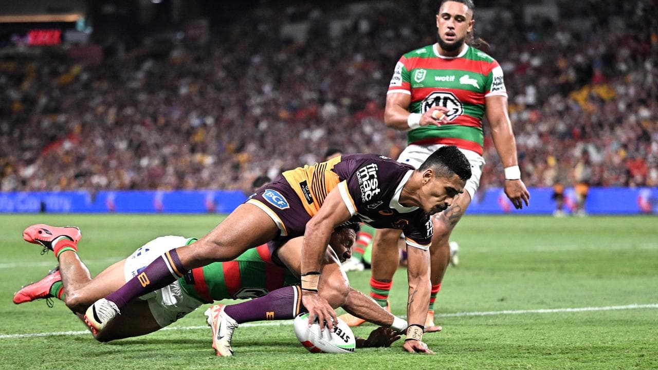 Deine Mariner of the Broncos