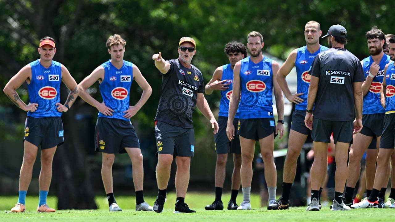 Damien Hardwick directs training at Gold Coast.