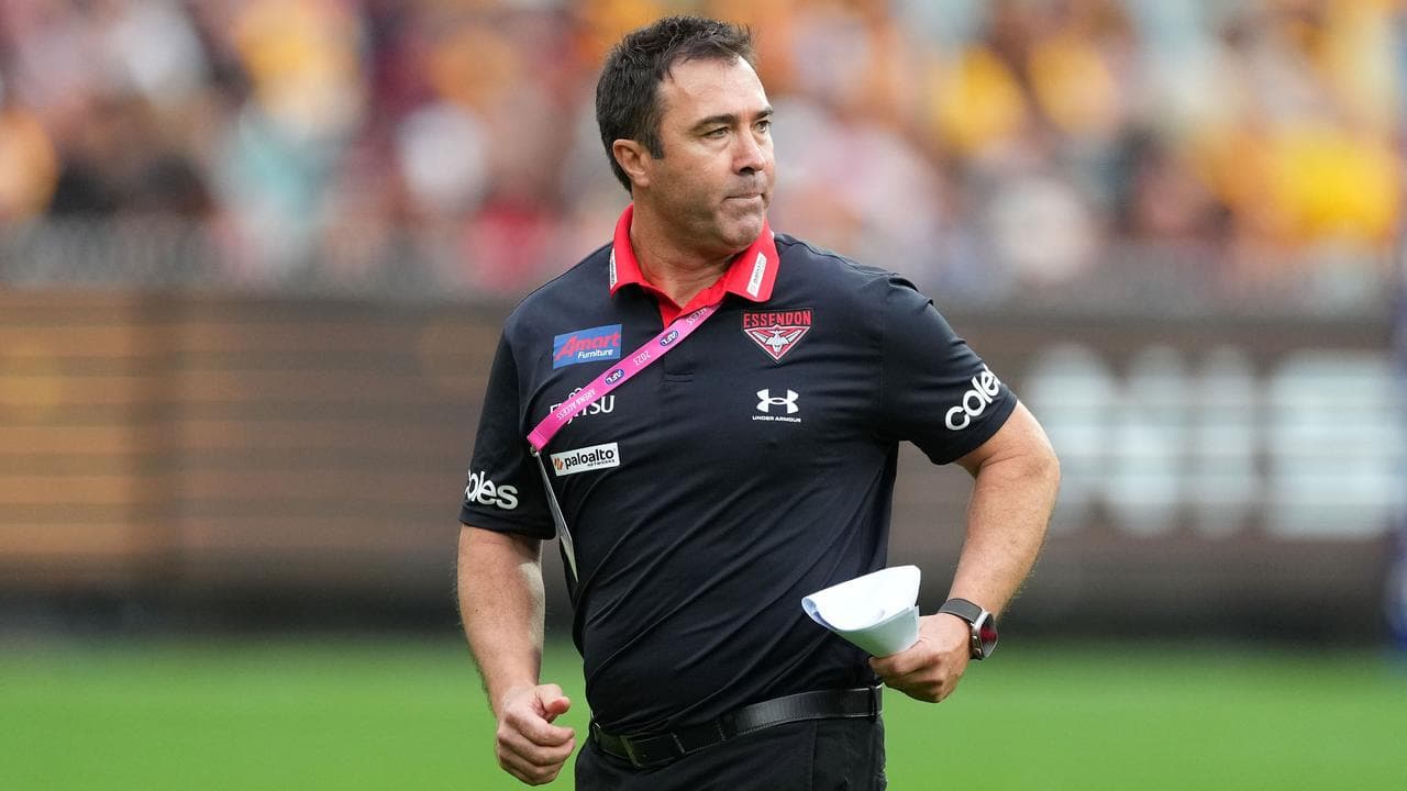 Essendon coach Brad Scott. 