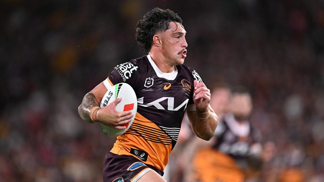 Brisbane centre Kotoni Staggs.