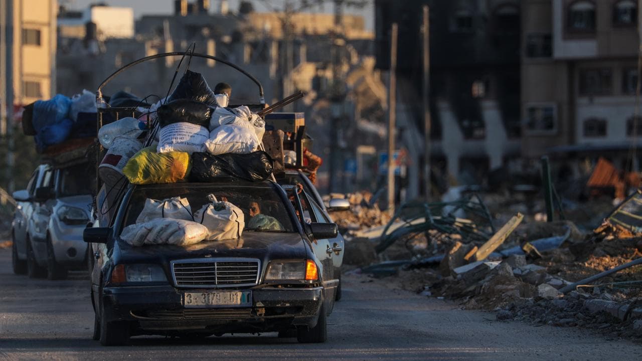 Palestinians evacuate Rafah 