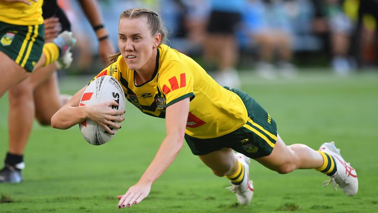 Upton scores a try for the Jillaroos. 