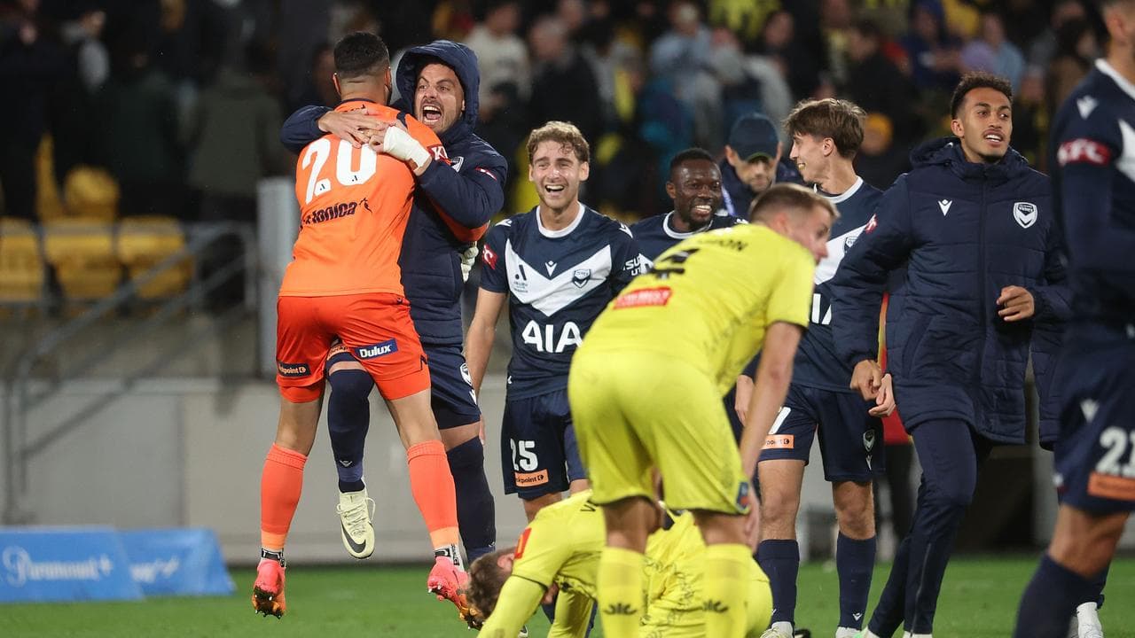 Victory players celebrating.