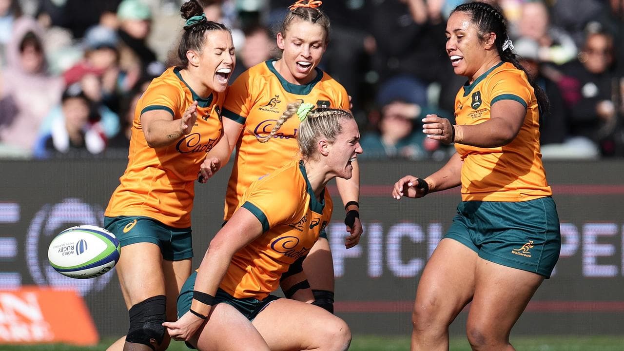 Arabella McKenzie scores a trie for Australia.