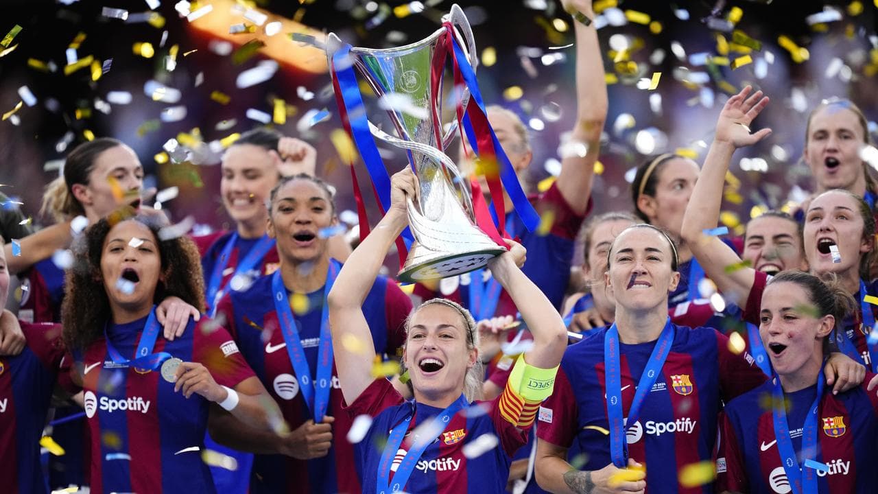 Putellas lifts trophy