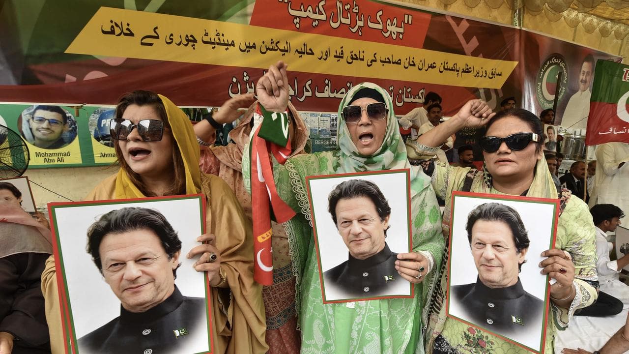 Imran Khan supporters