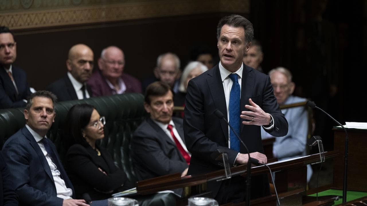 Chris Minns apologises for anti-gay discriminatory laws