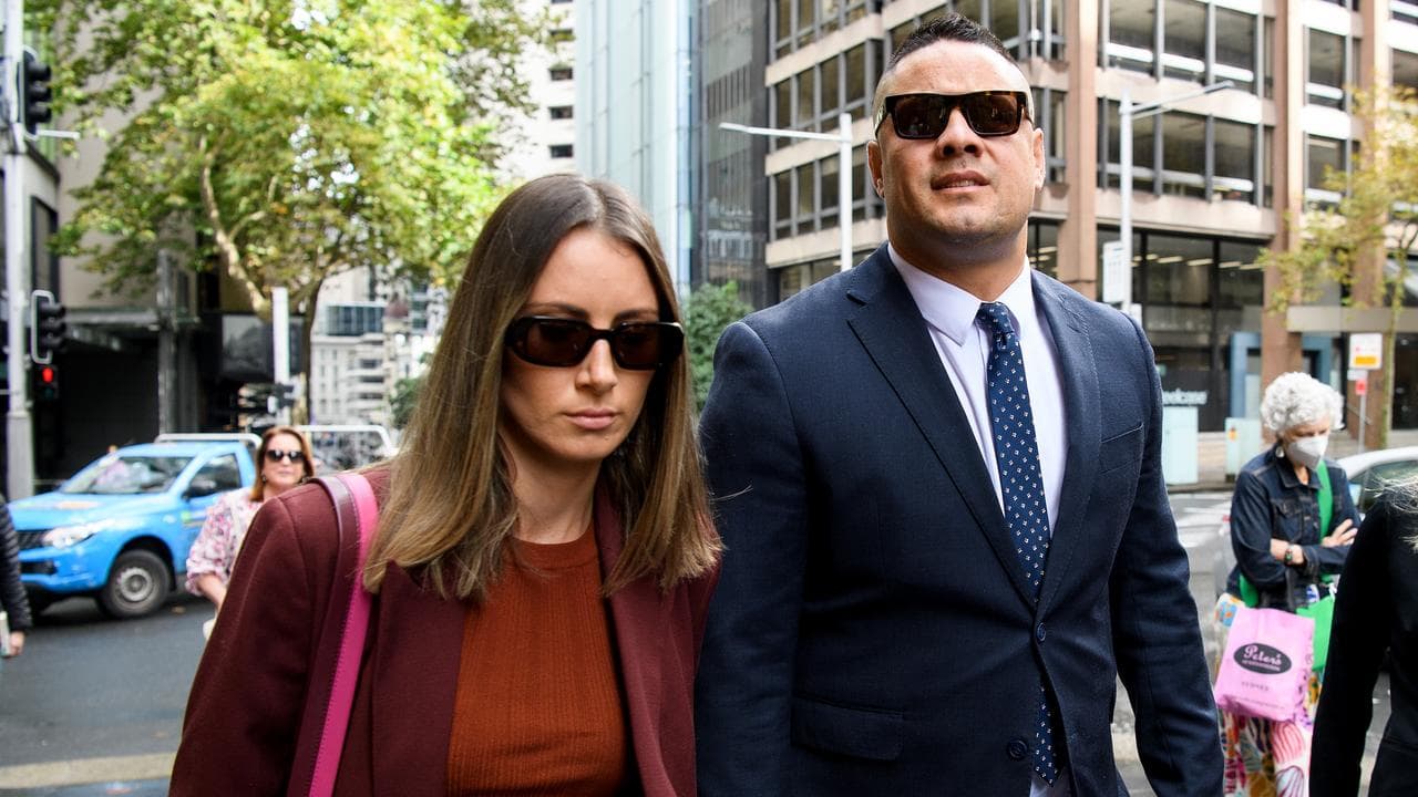 Wife Amellia Bonnici (left) and Jarryd Hayne (file image)