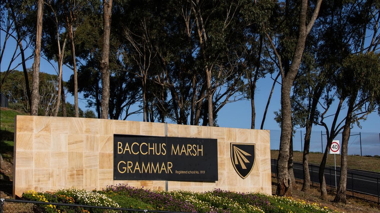 Bacchus Marsh Grammar school sign