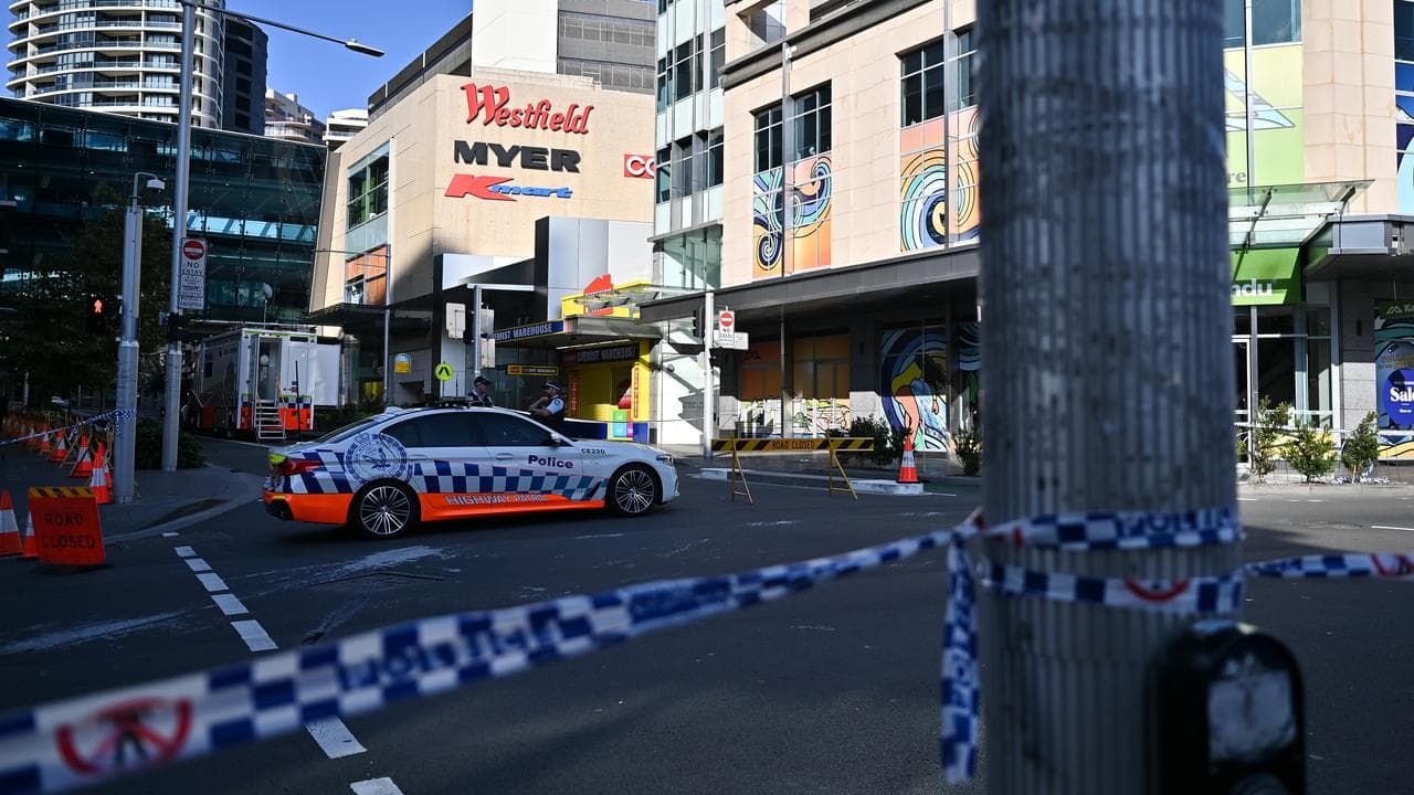 Bondi Junction stabbing scene