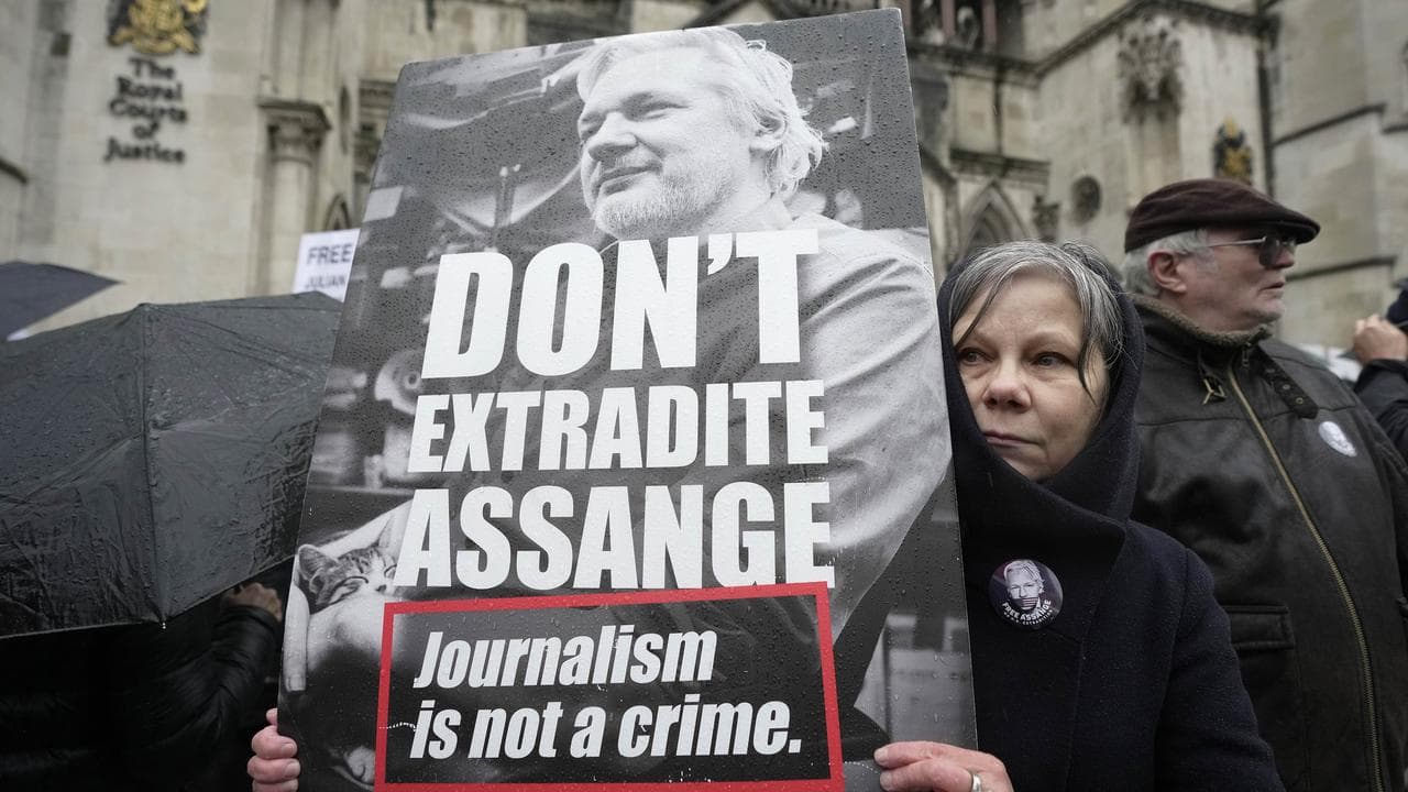 Julian Assange supporters at the Royal Courts of Justice in London