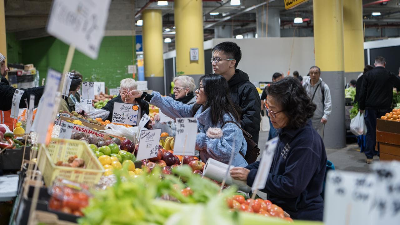 People shopping for food