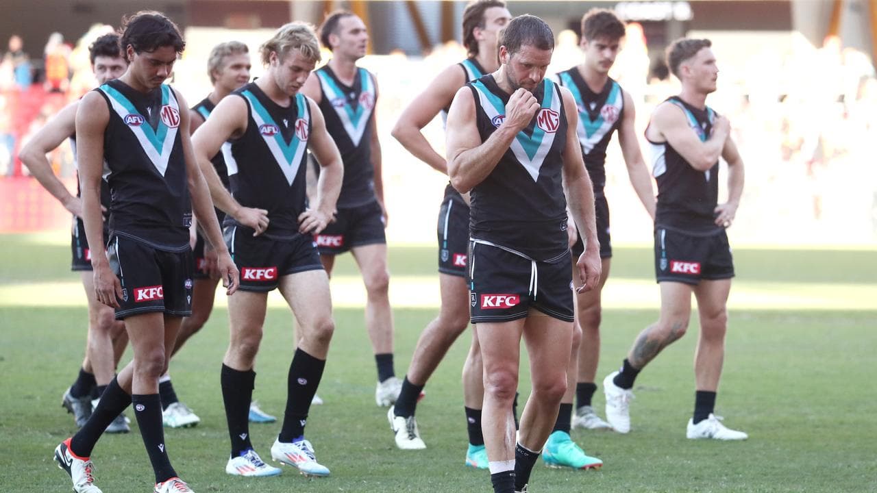 Disappointed Port players.