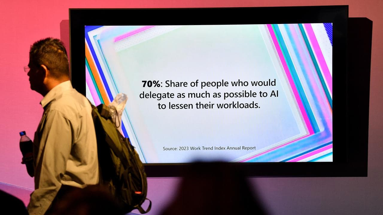 A slide show data on how people might use AI at work.