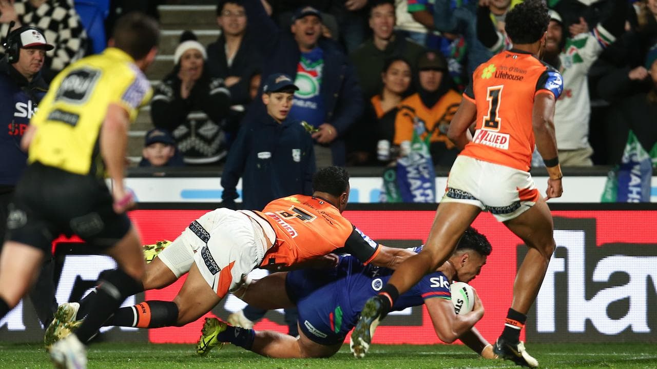 Edward Kosie scores.