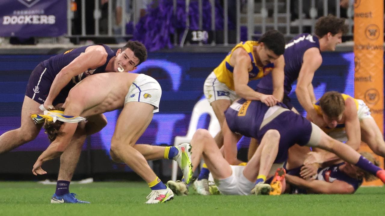 Wrestling Fremantle and West Coast players.