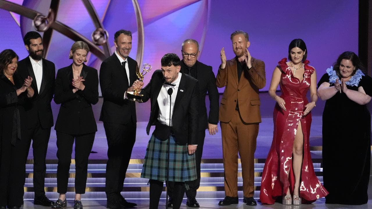 Richard Gadd,Tom Goodman-Hill,Nava Mau,Jessica Gunning