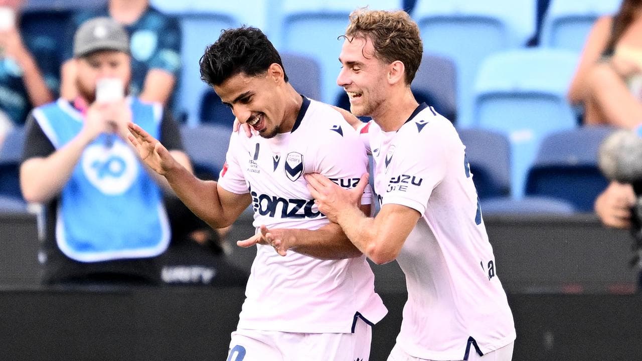Daniel Arzani with Ryan Teague.