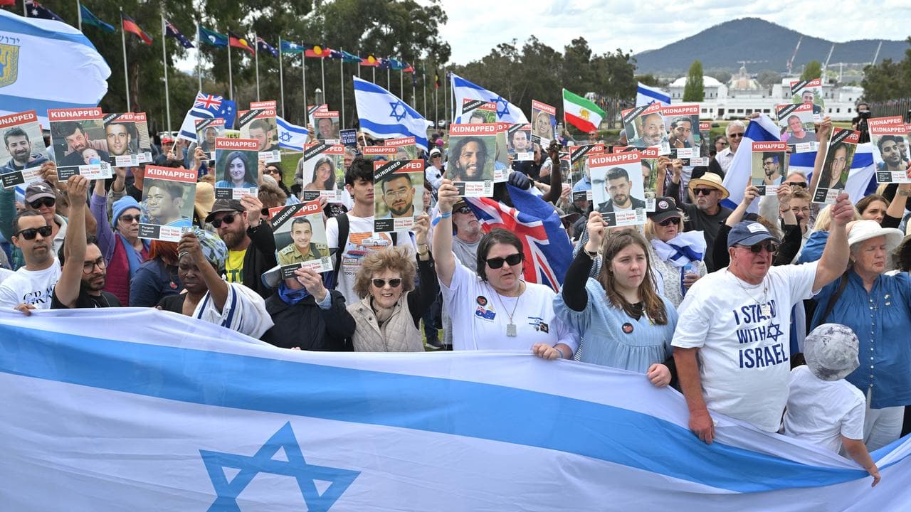 Rally against anti-Semitism at Parliament House in Canberra