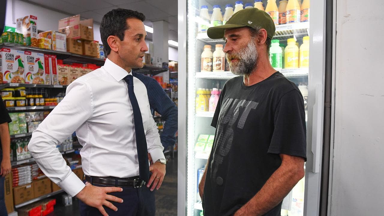 Mr Crisafulli with a voter in Nambour, north of Brisbane