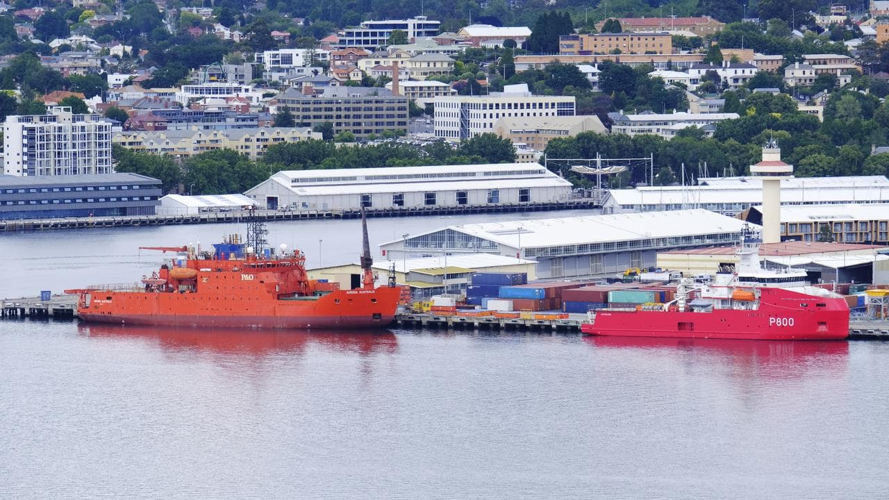 Aurora Australis and L'Astrolabe berthed at Macquarie Wharf in Hobart