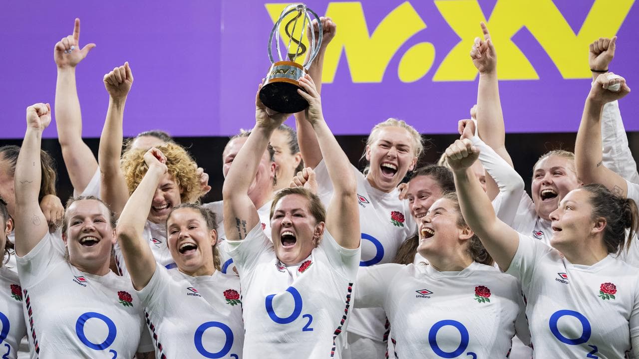 Celebrating England players.