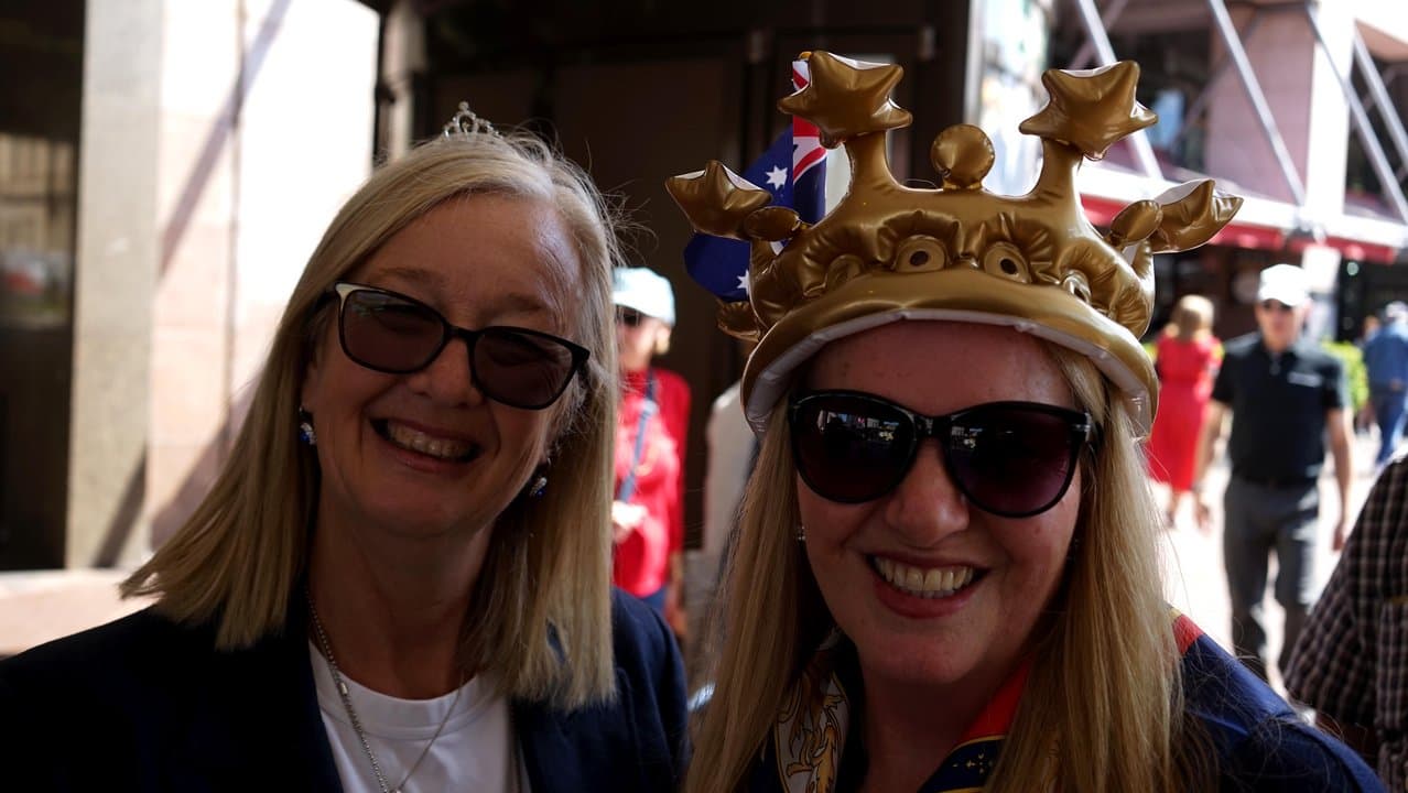 Paula Squires (right) and friend Belinda