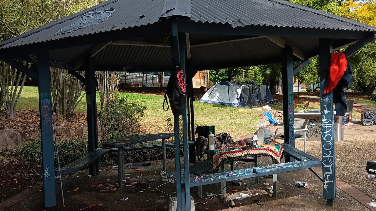 Homeless camp Kurilpa Point