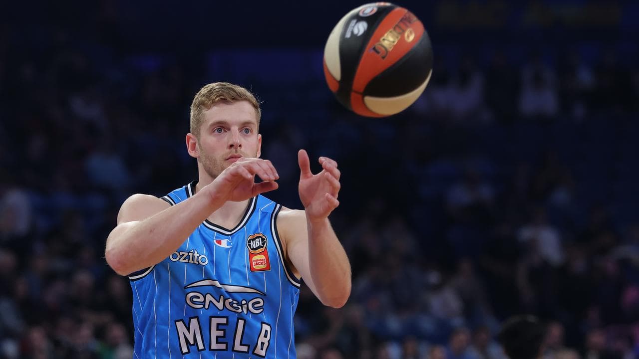 Jack White of United.