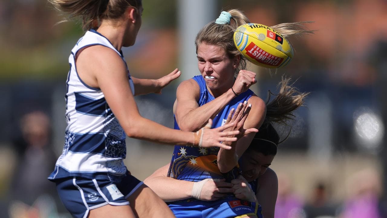 West Coast's Ella Roberts.