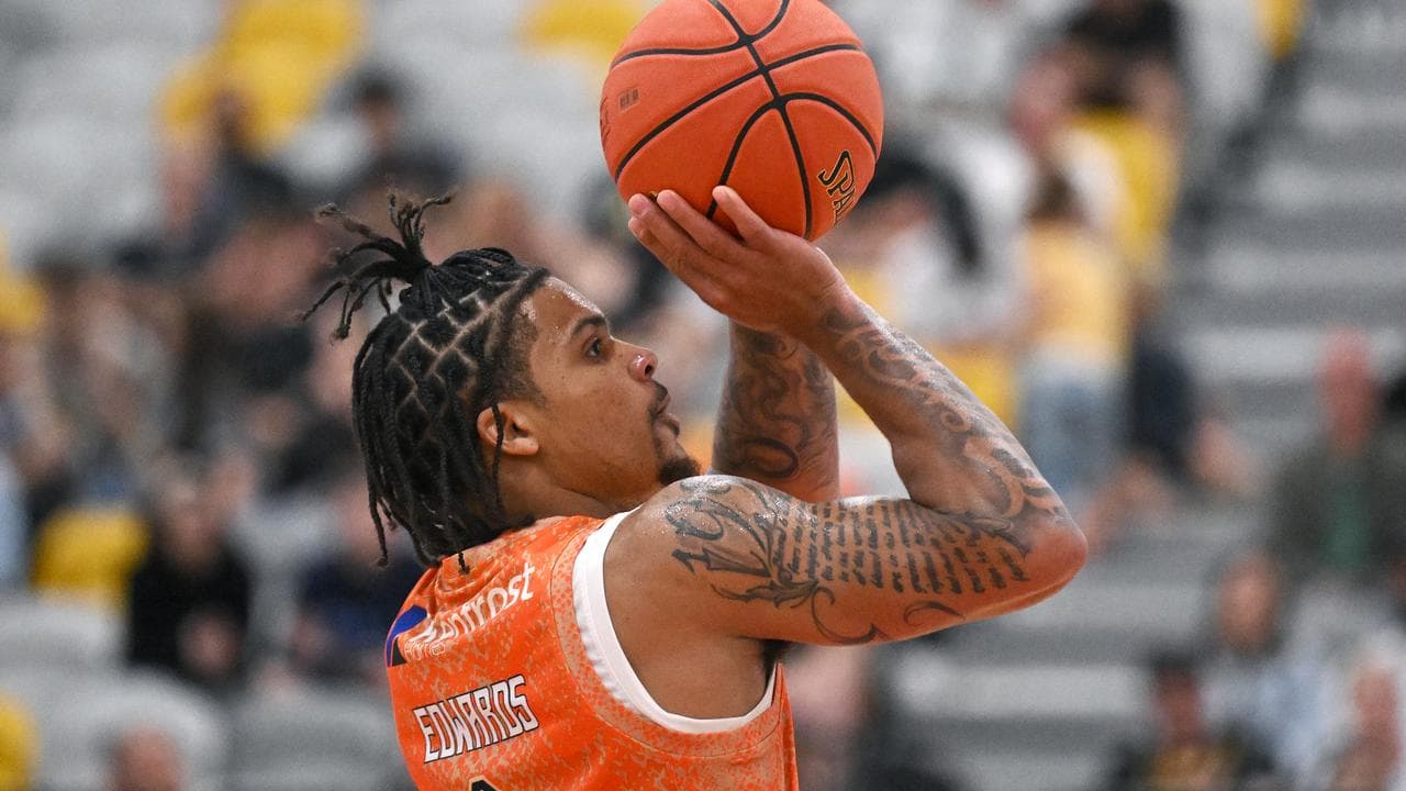 Rob Edwards of the Taipans.