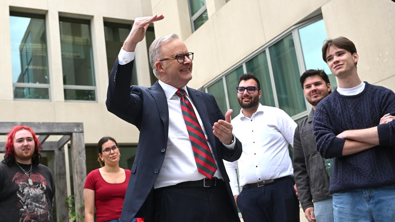 Prime Minister Anthony Albanese speaks to students at Parliament House