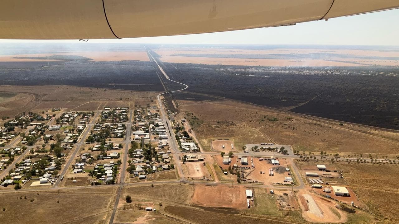 Bushfire near the township of Dirranbandi