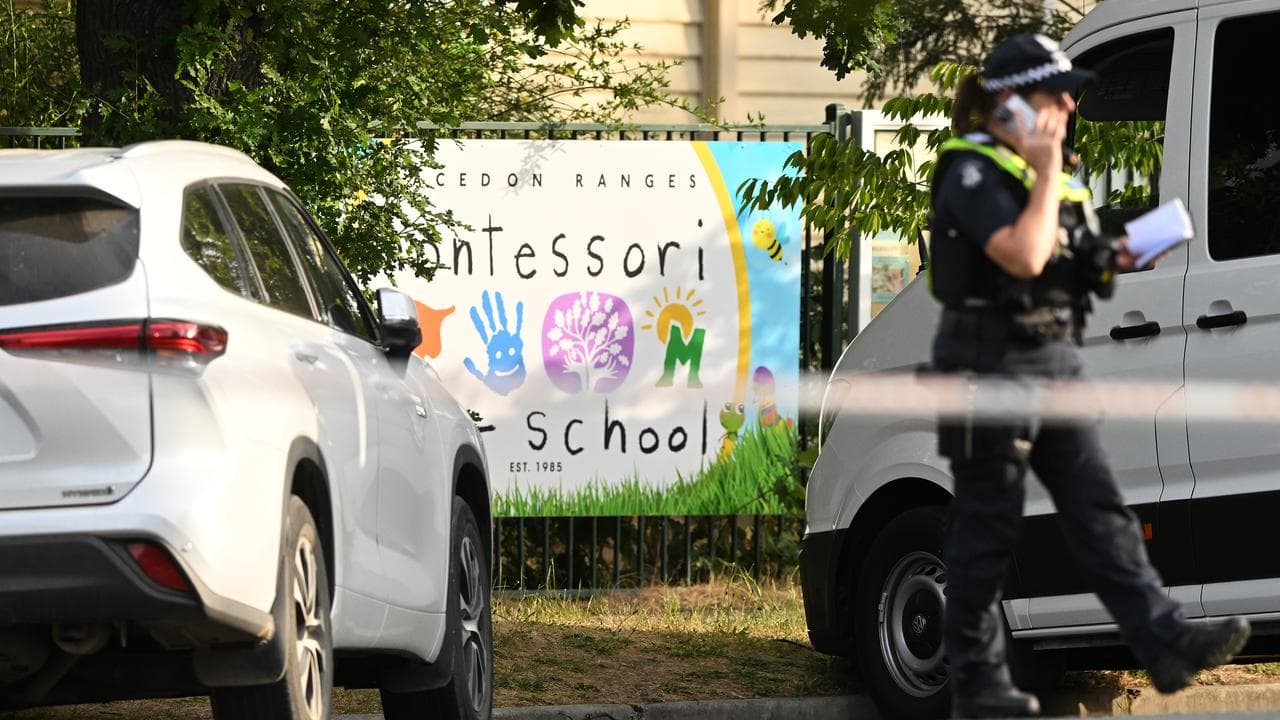 TRUCK CRASH RIDDELLS CREEK KINDERGARTEN