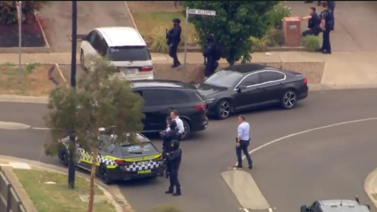 POLICE RAID WEIR VIEWS VIC