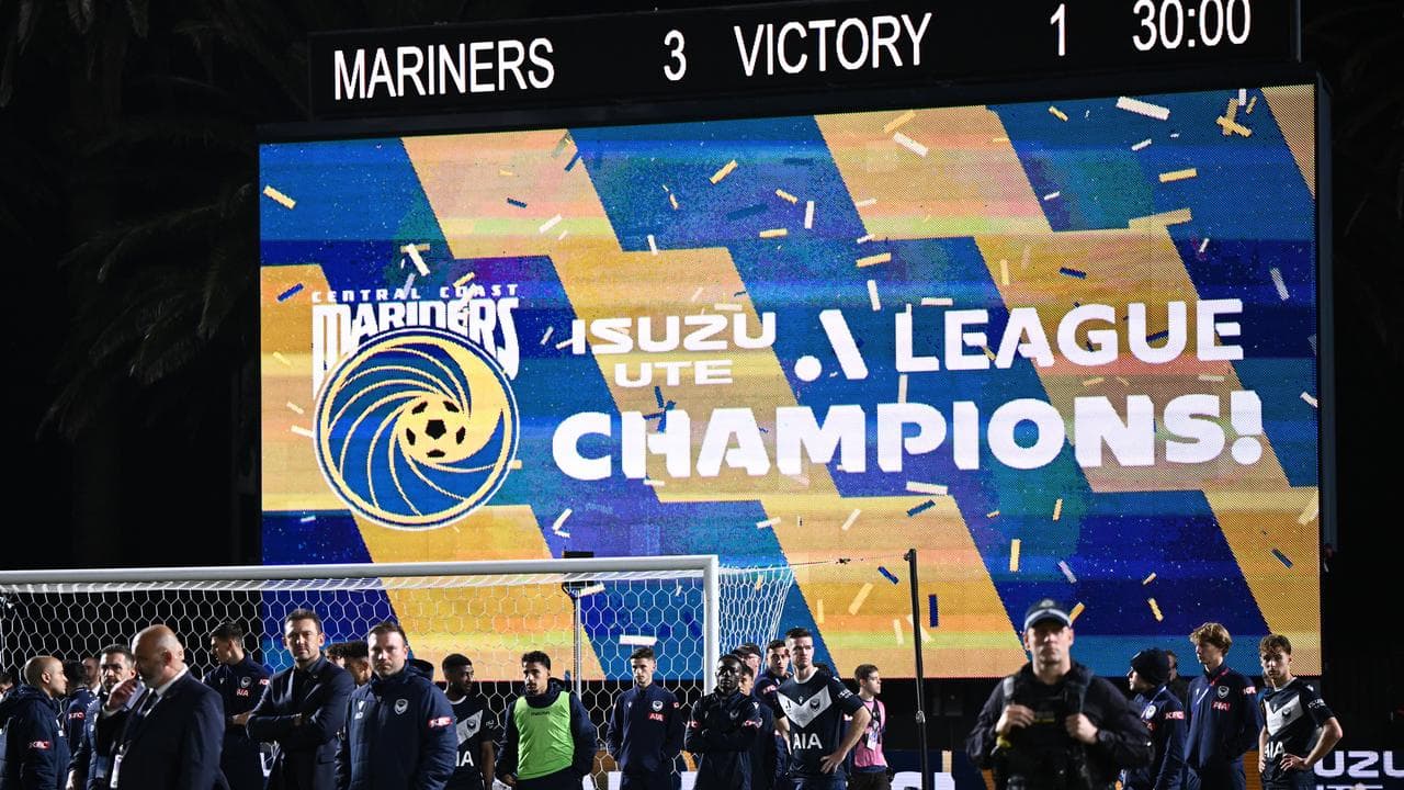 Disappointed Victory players.