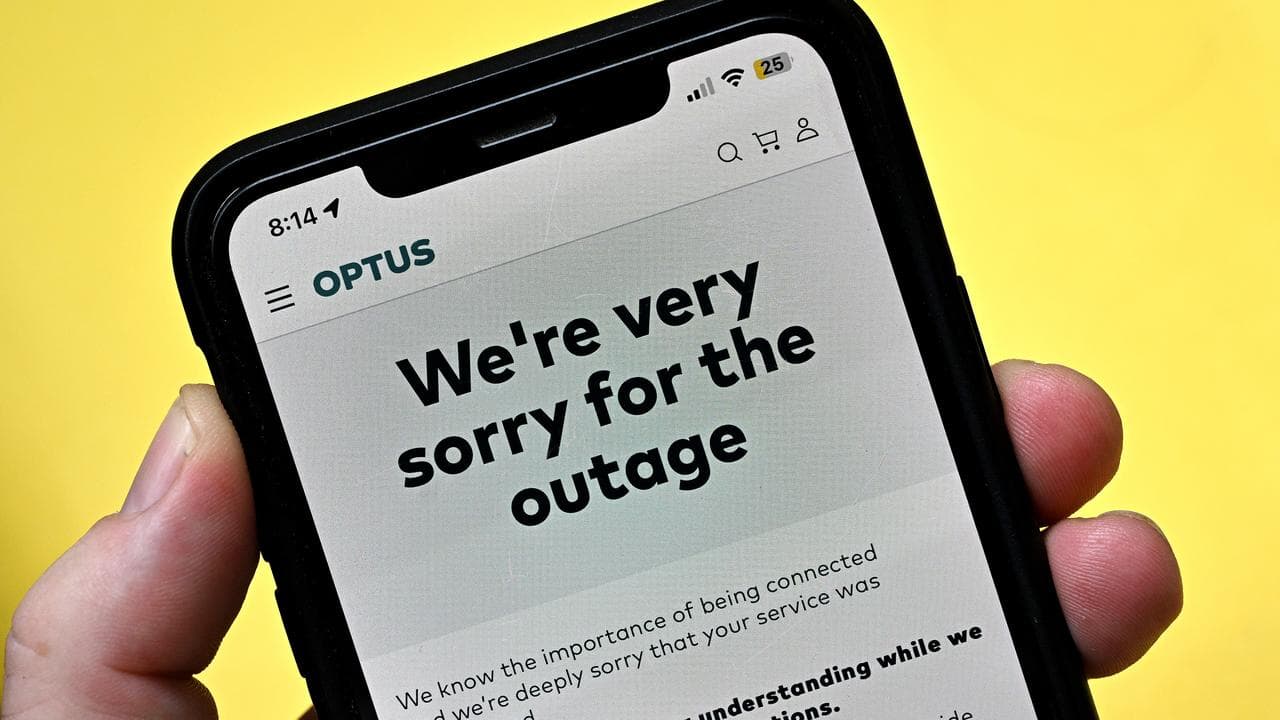 The Optus apology to customers on its website (file image)