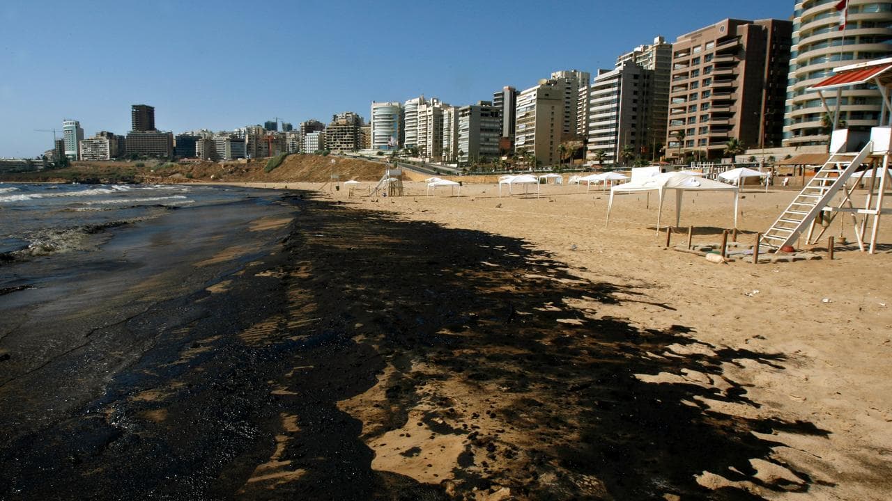 Crude oil covers a beach in Beirut (file image)