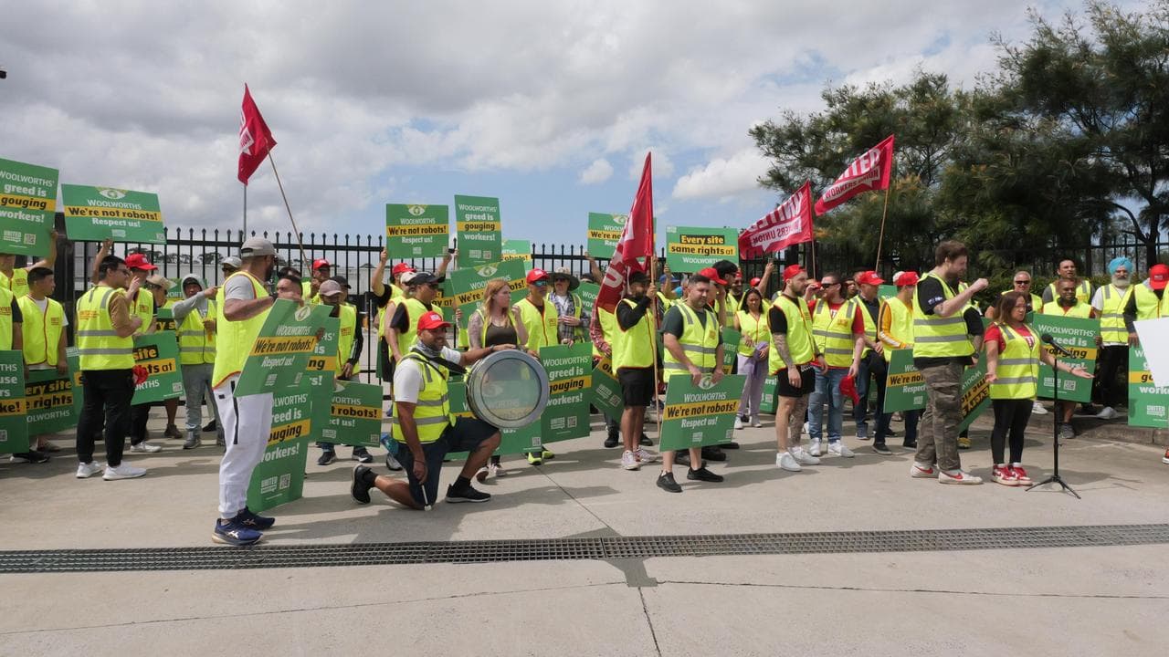 Woolworths staff strike