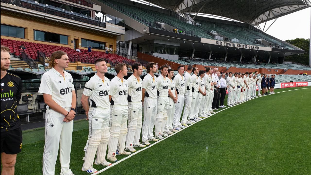 Minute's silence for Phillip Hughes before SA versus WA Shield clash.