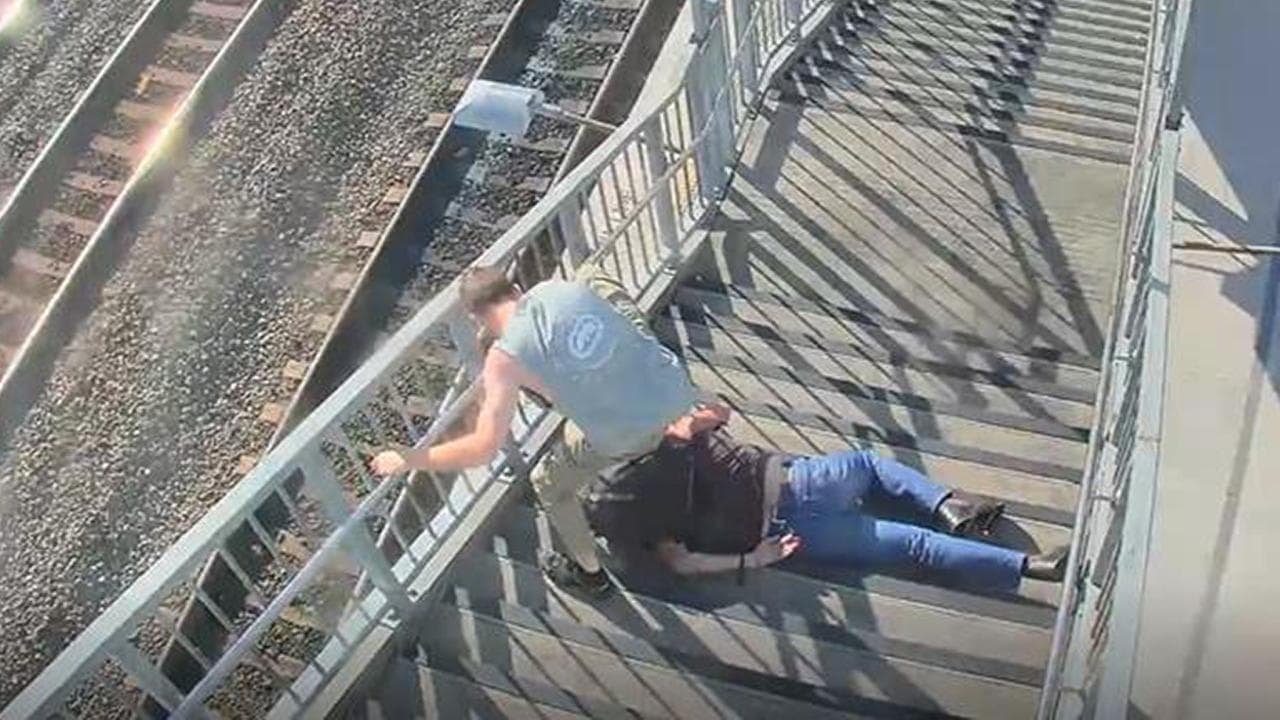 Matthew Breckenridge fatally attacking Scott Parrott